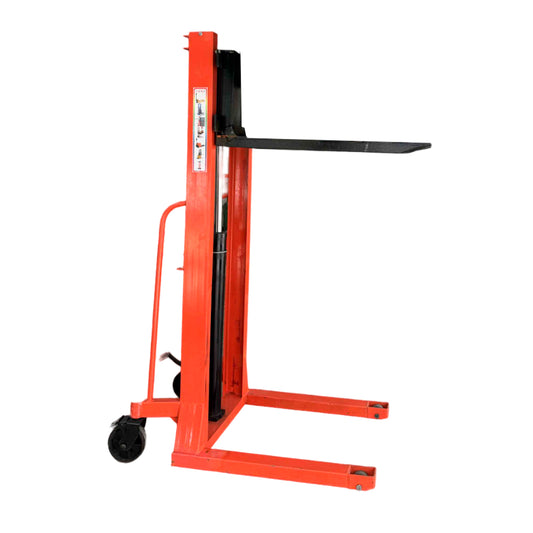 Apilafor elevador manual horquilla, 1500 kgs, 160 cms elevacion, poco Uso