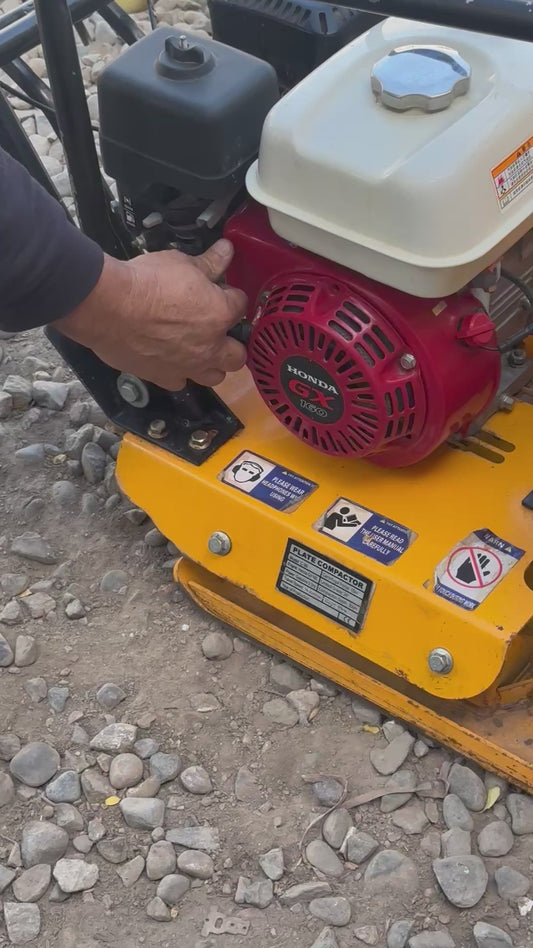 PLACA COMPACTADORA MOTOR HONDA, USADA PERO EXCELENTE ESTADO